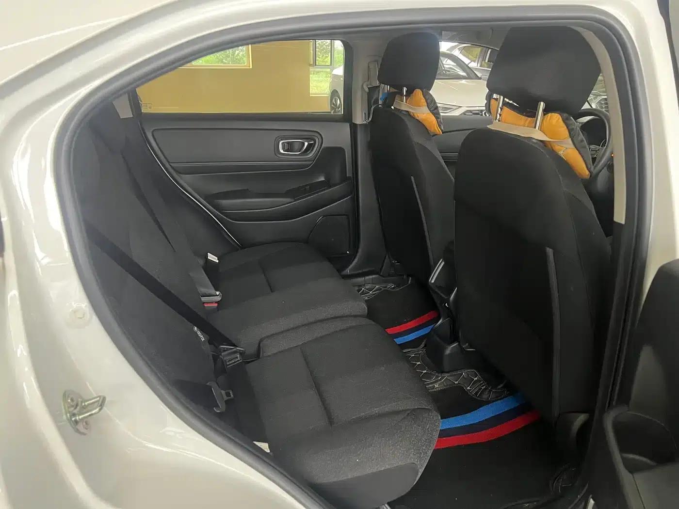 Vezel 2023 1.5L CVT Elite Edition — миниатюра 6