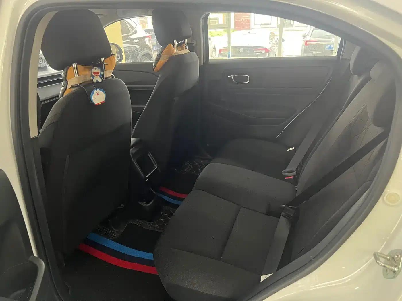 Vezel 2023 1.5L CVT Elite Edition — миниатюра 10