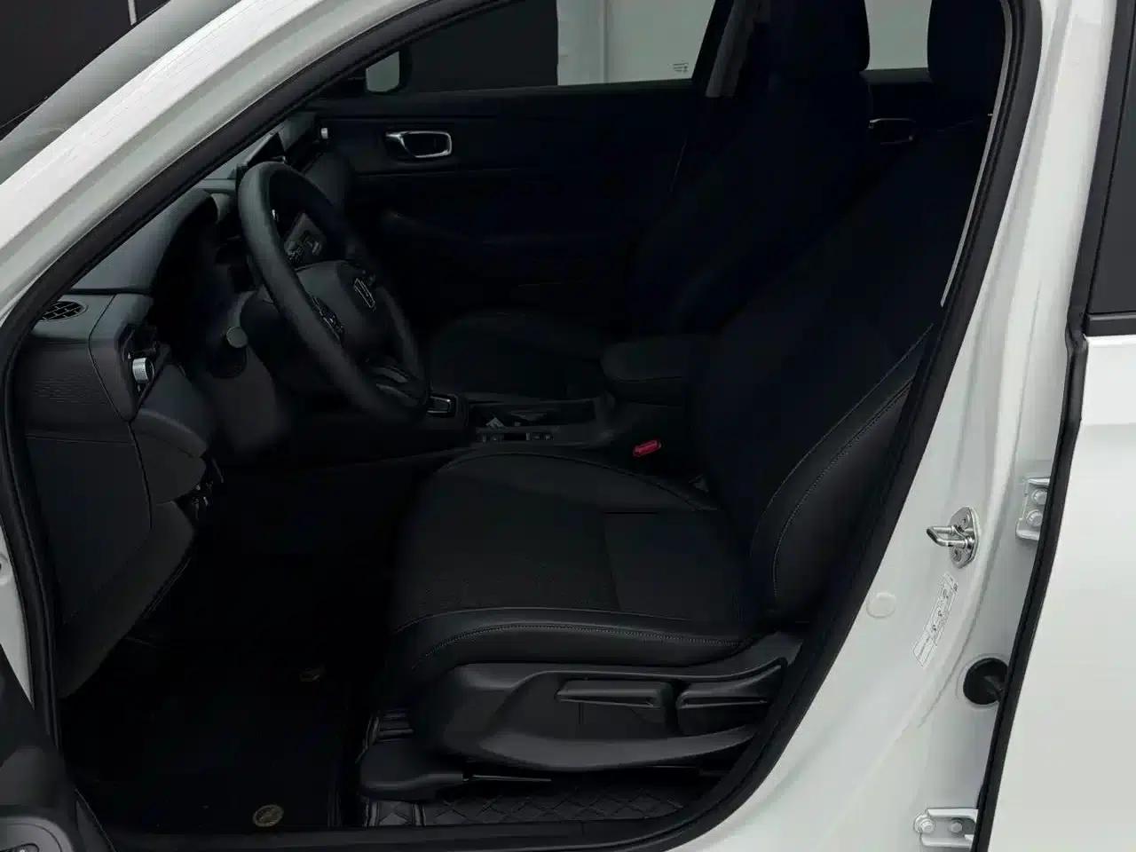 Vezel 2023 1.5L CVT Tech Edition — миниатюра 7