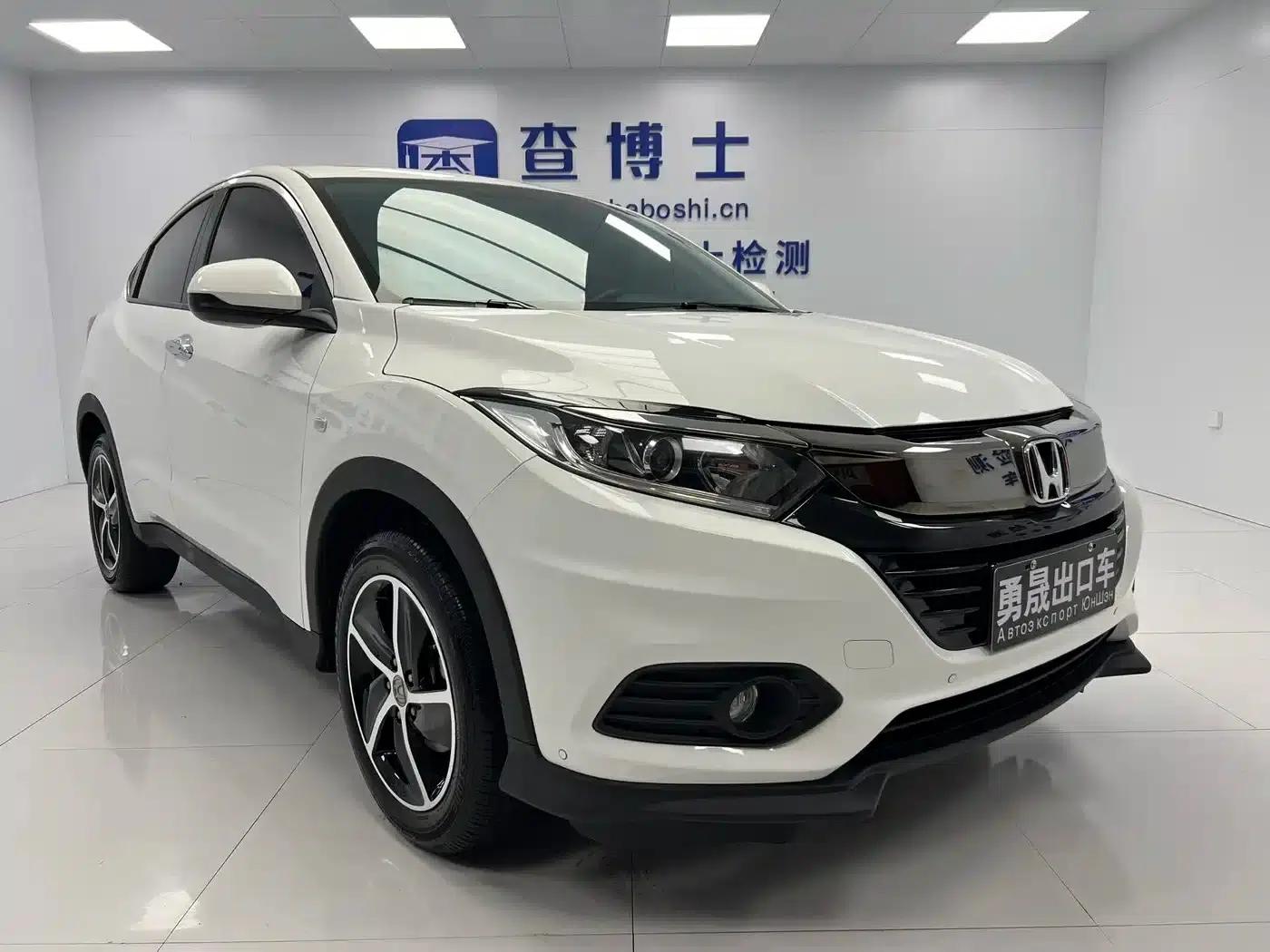 Vezel 2022 1.5L CVT Elite Smart Edition — миниатюра 3