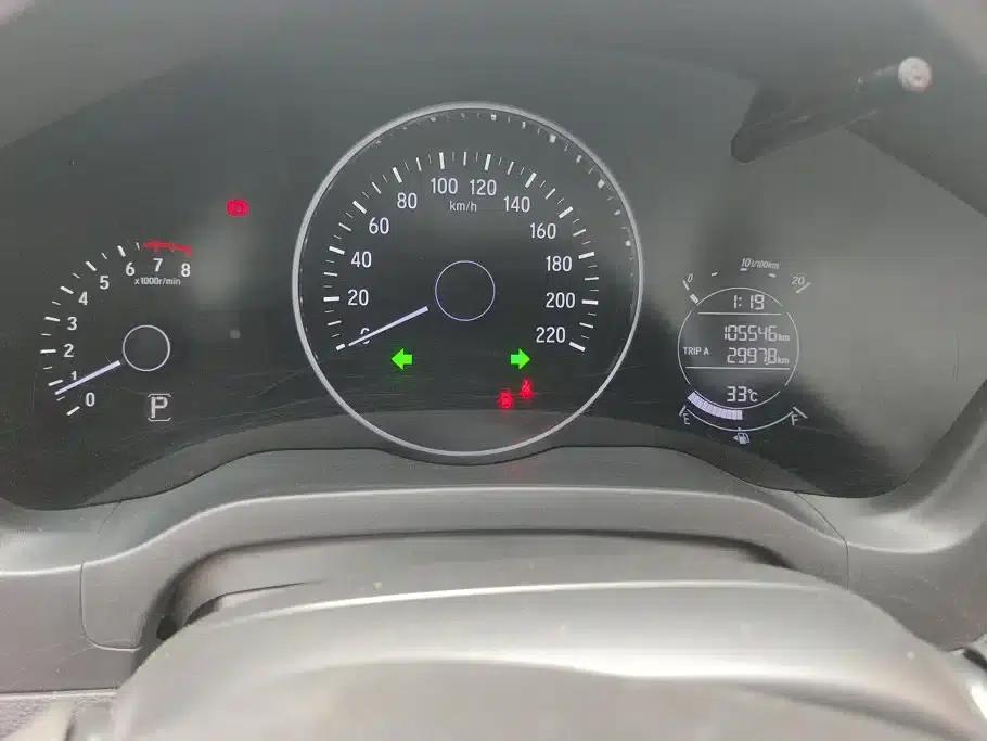 Vezel 2017 1.8L CVT 2WD Pioneer Edition — миниатюра 14