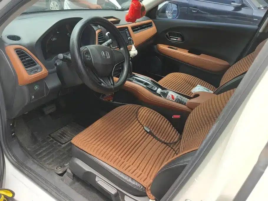 Vezel 2017 1.8L CVT 2WD Pioneer Edition — миниатюра 9