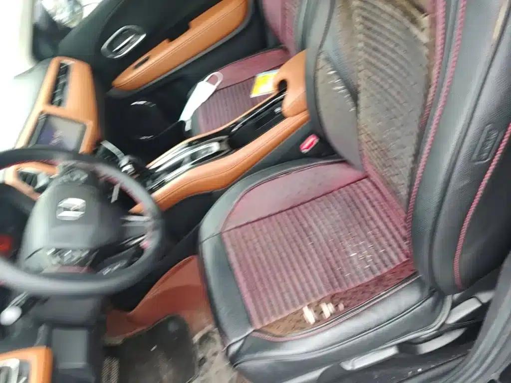 Vezel 2015 1.8L CVT 2WD Luxury — миниатюра 15