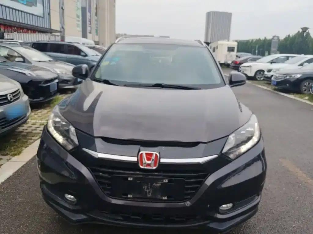 Vezel 2015 1.8L CVT 2WD Luxury — миниатюра 3