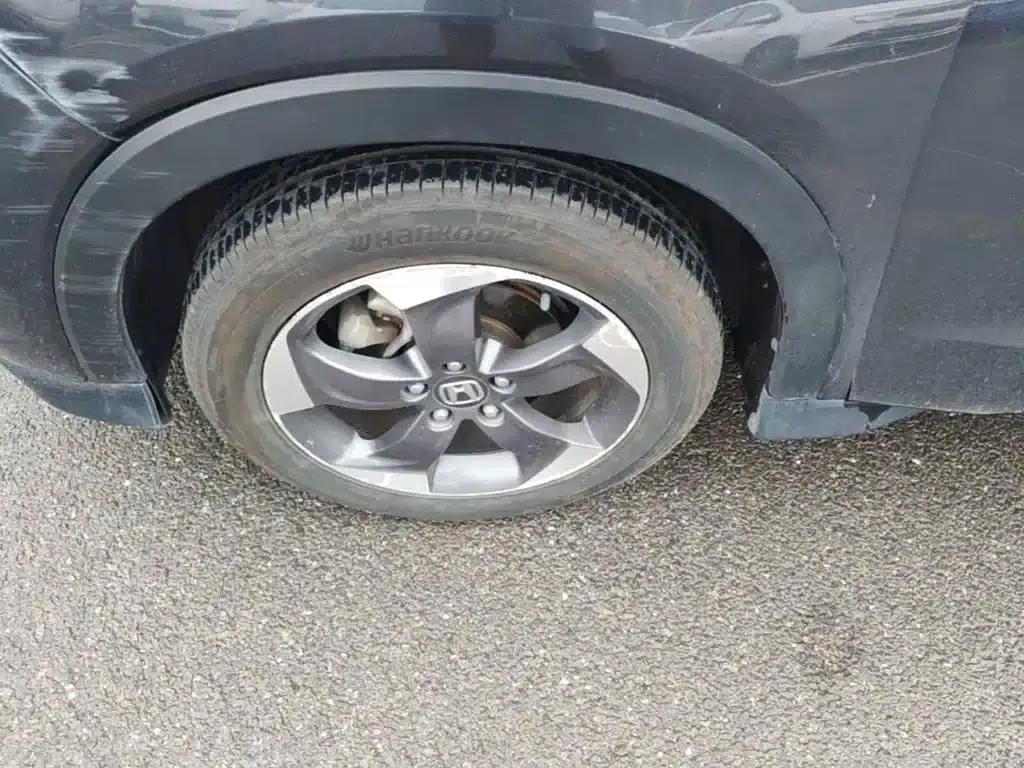Vezel 2015 1.8L CVT 2WD Luxury — миниатюра 23