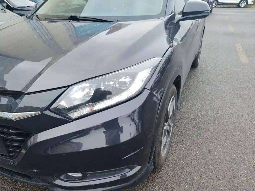 Vezel 2015 1.8L CVT 2WD Luxury — миниатюра 24
