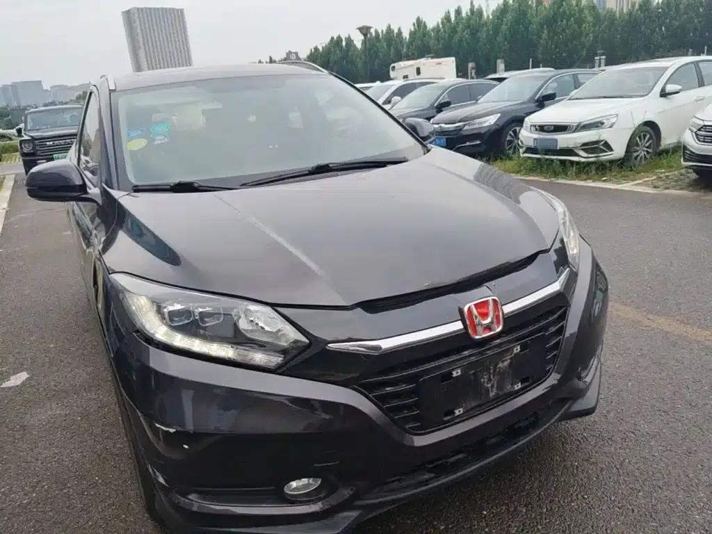 Vezel 2015 1.8L CVT 2WD Luxury — миниатюра 4