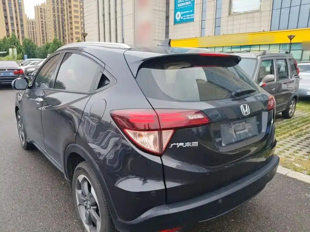 Vezel 2015 1.8L CVT 2WD Luxury — миниатюра 5