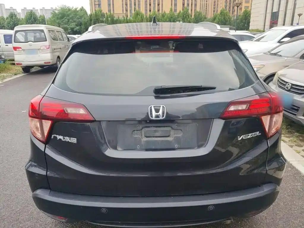 Vezel 2015 1.8L CVT 2WD Luxury — миниатюра 6