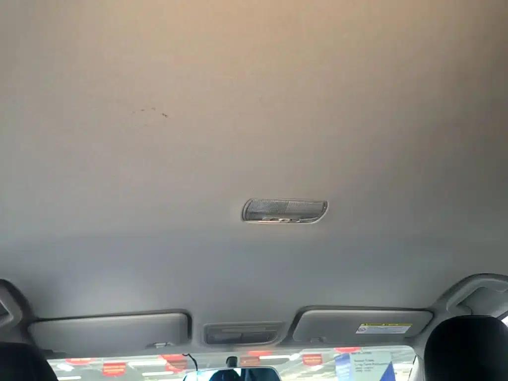 Vezel 2015 1.5L CVT 2WD Comfort Model — миниатюра 18