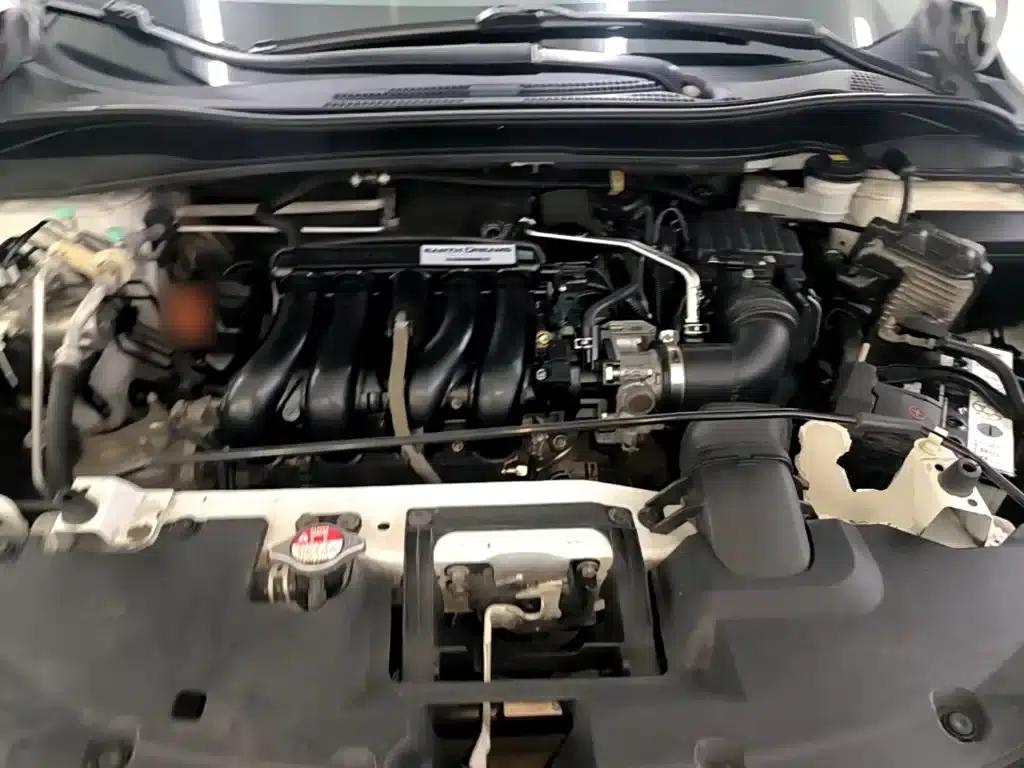 Vezel 2015 1.5L CVT 2WD Comfort Model — миниатюра 20