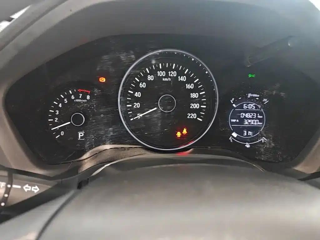 Vezel 2020 1.5L CVT Elite Edition — миниатюра 12