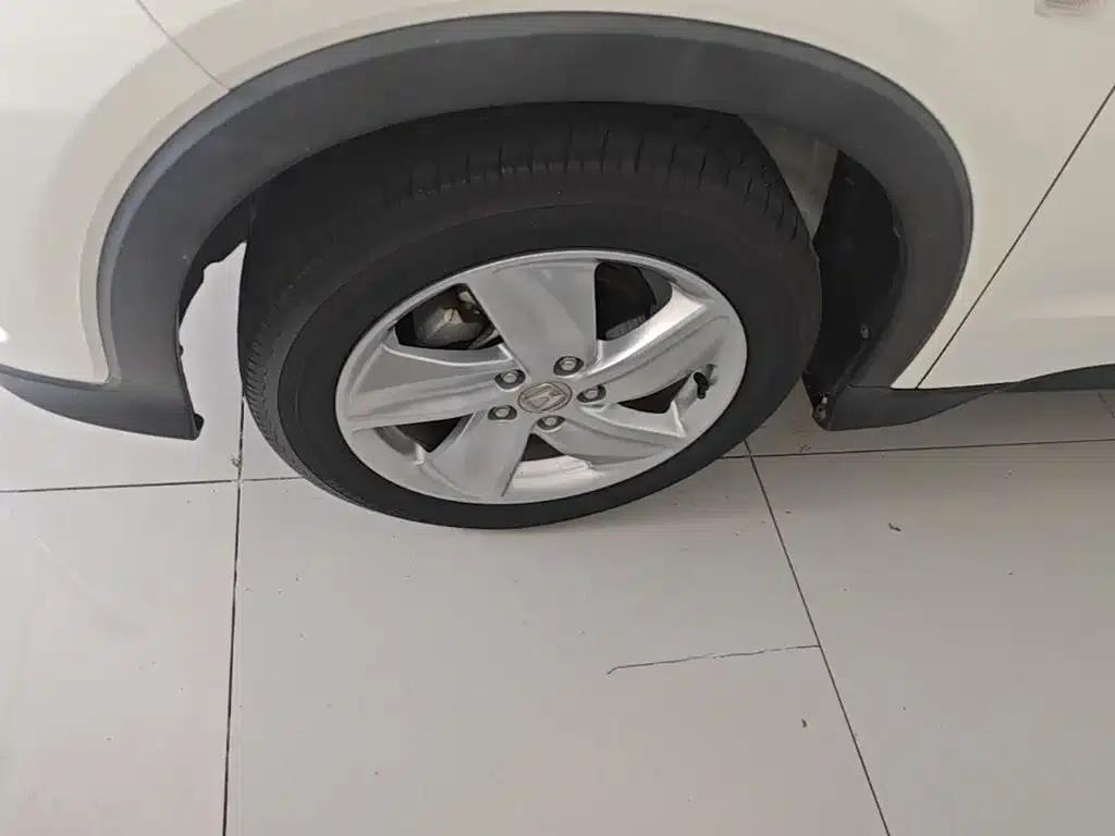 Vezel 2020 1.5L CVT Elite Edition — миниатюра 23