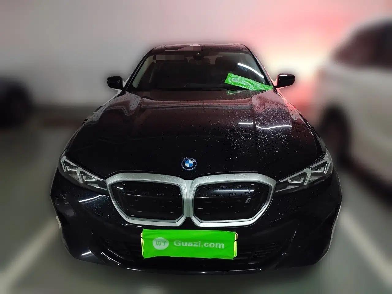 BMW i3 2022 eDrive 35 L — миниатюра 2