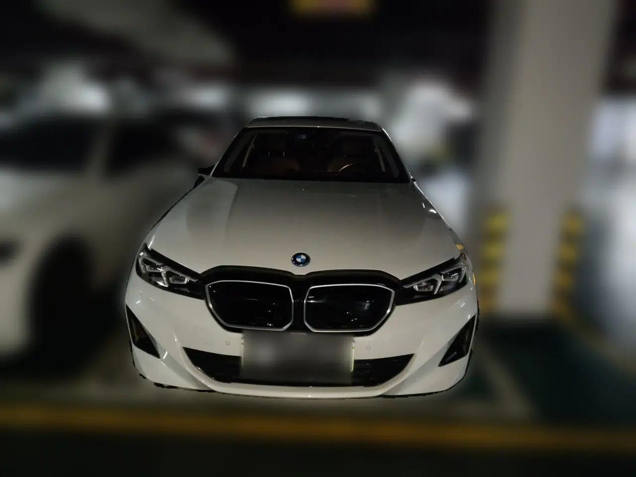 BMW i3 2024 eDrive 40 L Midnight Edition — миниатюра 2