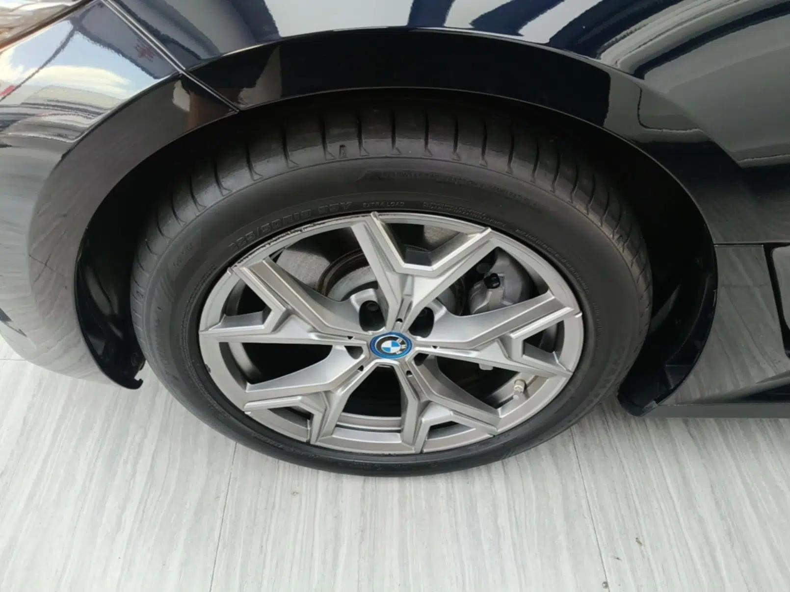BMW i3 2022 eDrive 35 L — миниатюра 10