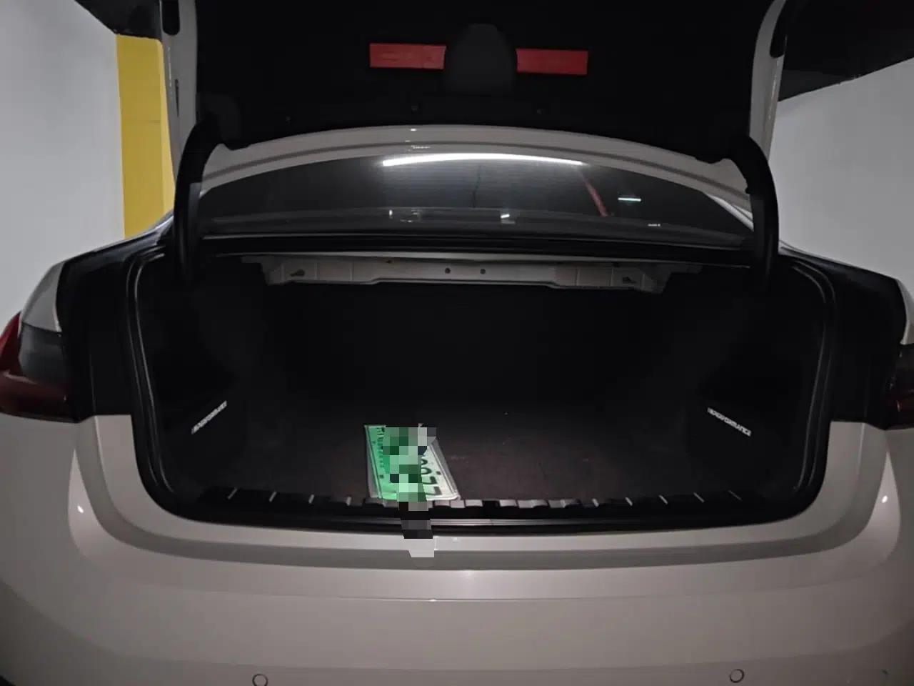 BMW i3 2024 eDrive 35 L — миниатюра 22