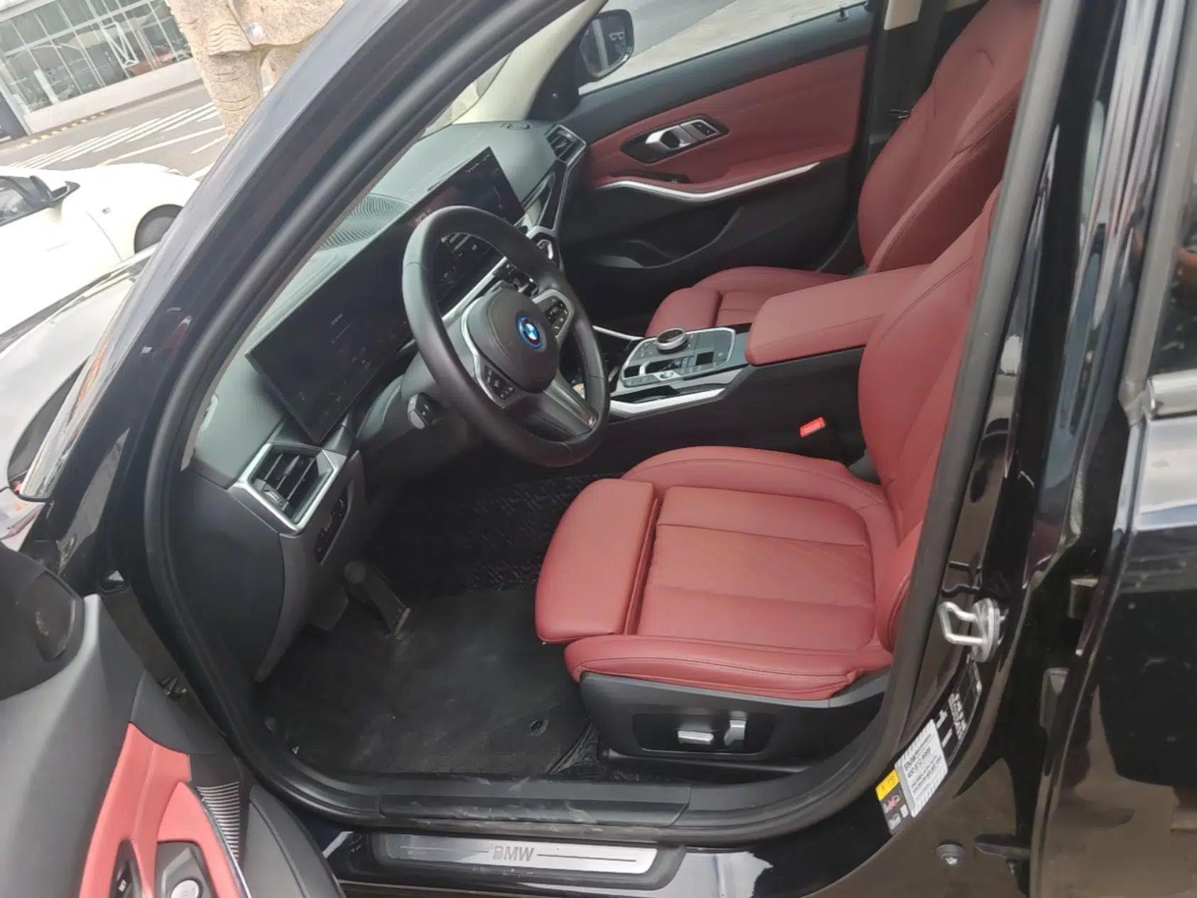 BMW i3 2022 eDrive 35 L — миниатюра 17