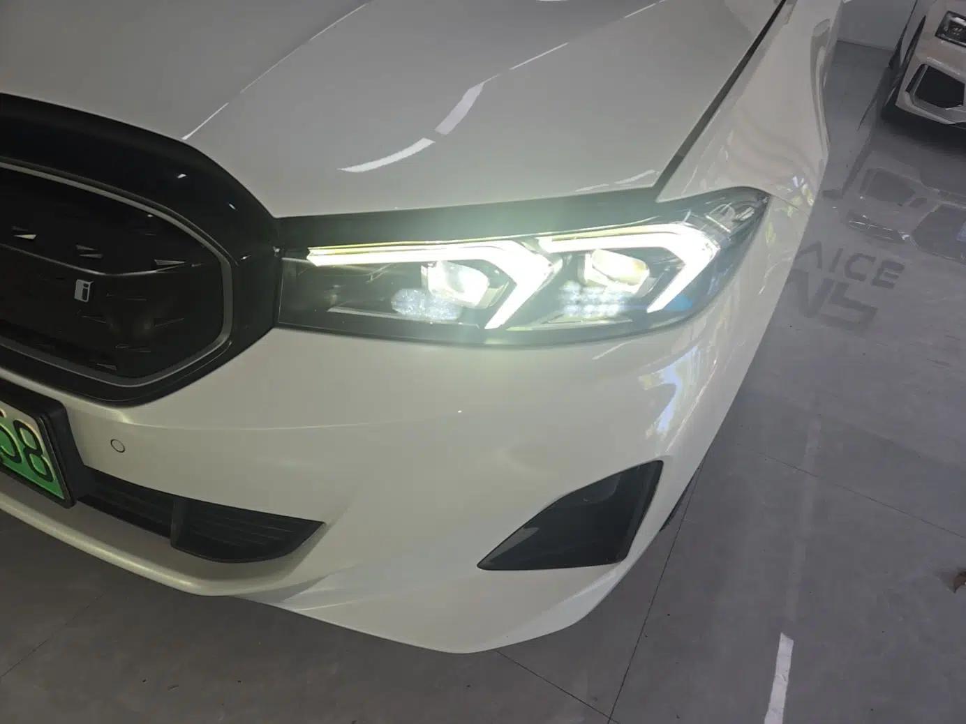 BMW i3 2024 eDrive 35 L — миниатюра 8