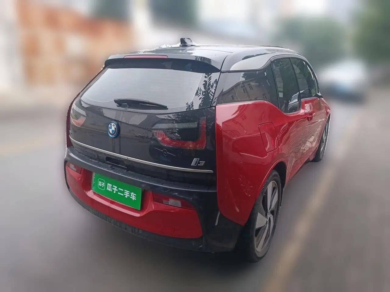 BMW i3 2018 Luxury Model — миниатюра 6