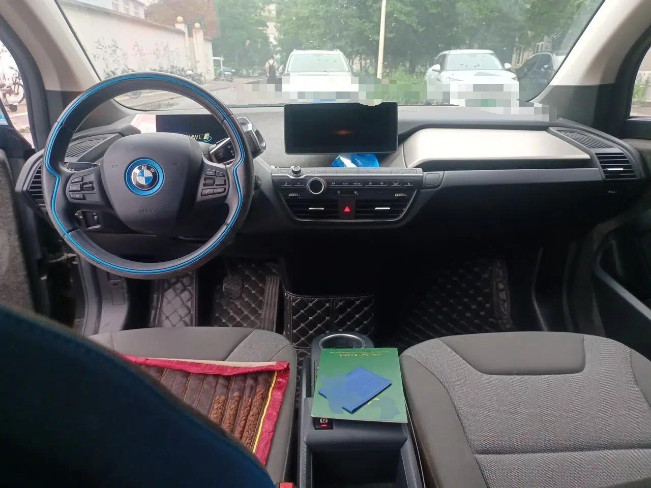 BMW i3 2018 Luxury Model — миниатюра 9