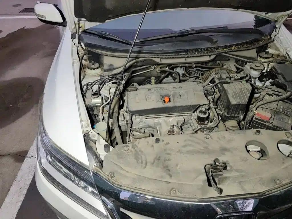 Honda Crider 2016 1.8L CVT Deluxe Edition — миниатюра 22
