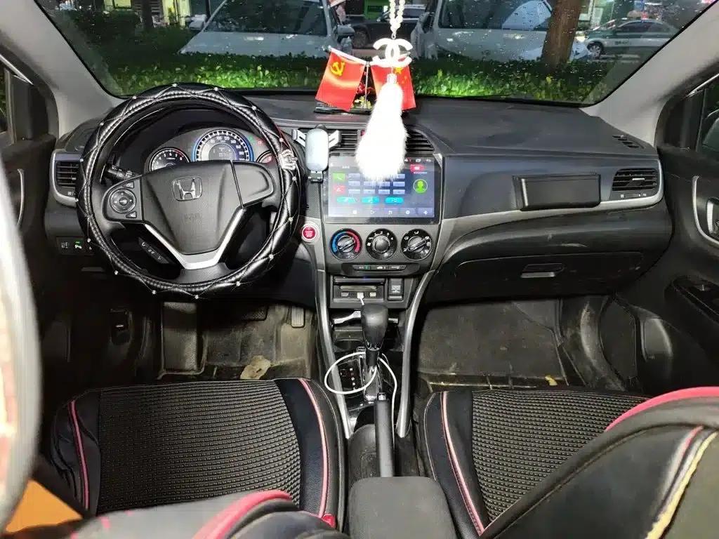 Honda Crider 2016 1.8L CVT Deluxe Edition — миниатюра 5