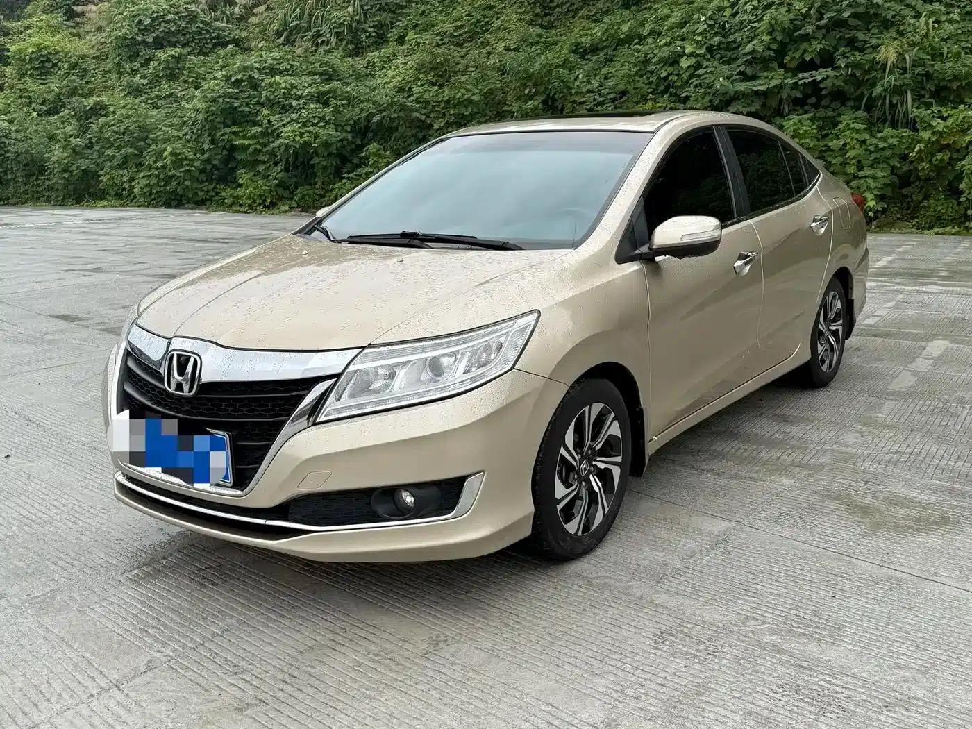 Honda Crider 2016 1.8L CVT Deluxe Edition — миниатюра 1