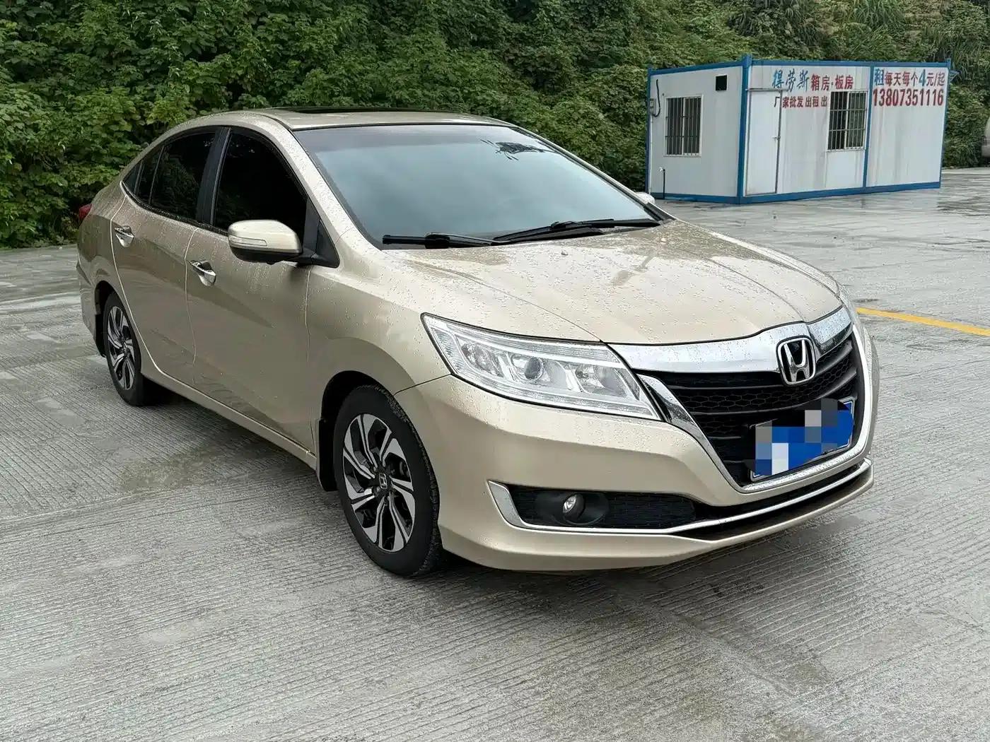 Honda Crider 2016 1.8L CVT Deluxe Edition — миниатюра 3