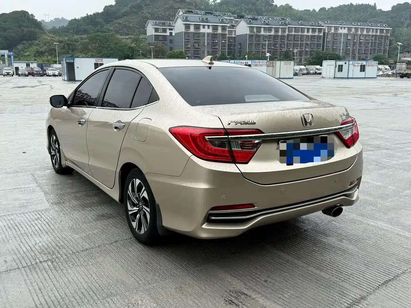 Honda Crider 2016 1.8L CVT Deluxe Edition — миниатюра 7