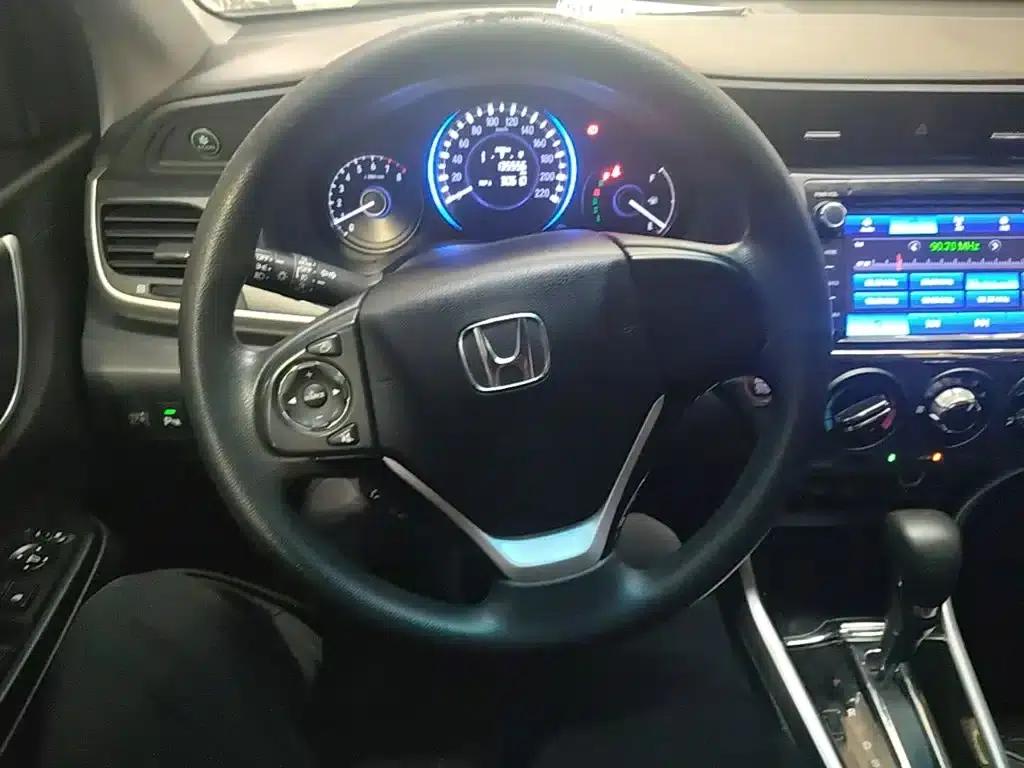 Honda Crider 2016 1.8L CVT Deluxe Edition — миниатюра 11