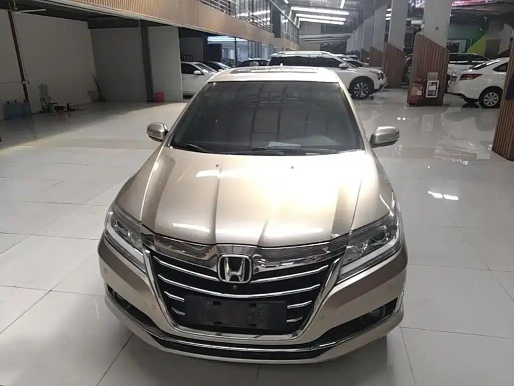 Honda Crider 2016 1.8L CVT Deluxe Edition — миниатюра 3