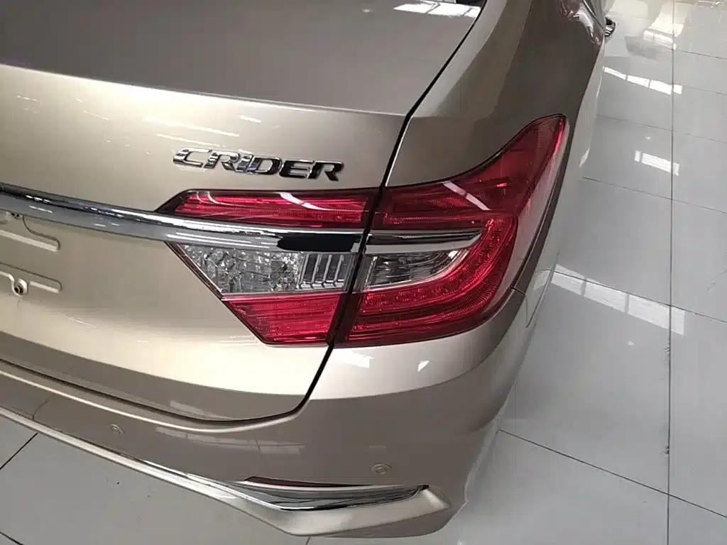 Honda Crider 2016 1.8L CVT Deluxe Edition — миниатюра 8