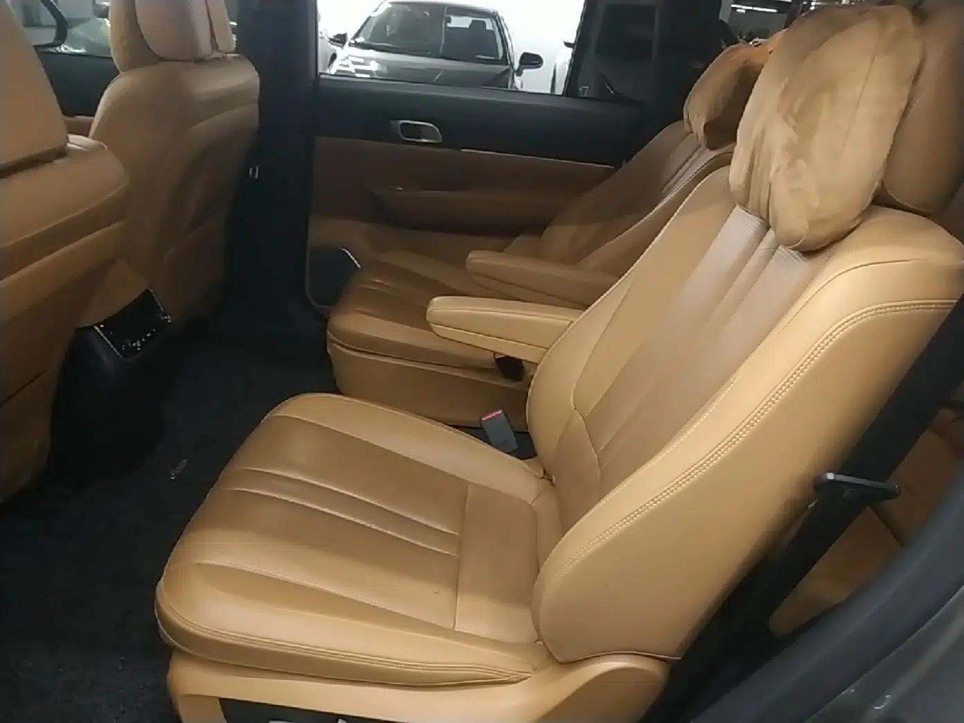 Li Auto ONE 2020 Extended-Range 6-Seater Version — миниатюра 20