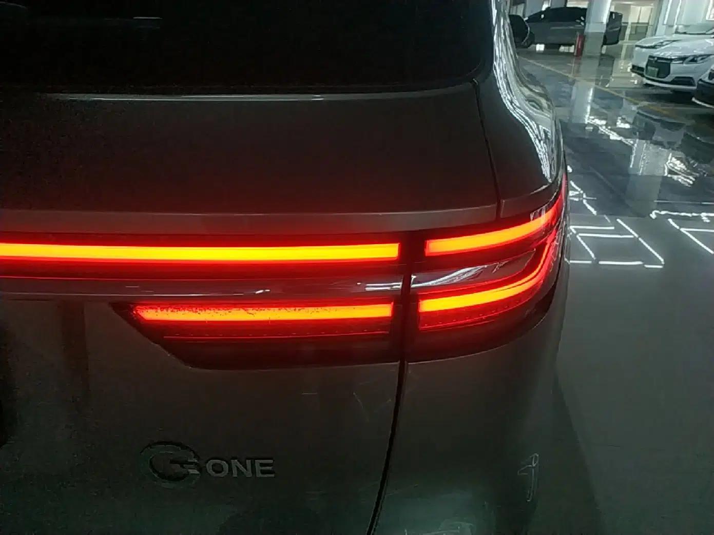 Li Auto ONE 2020 Extended-Range 6-Seater Version — миниатюра 9