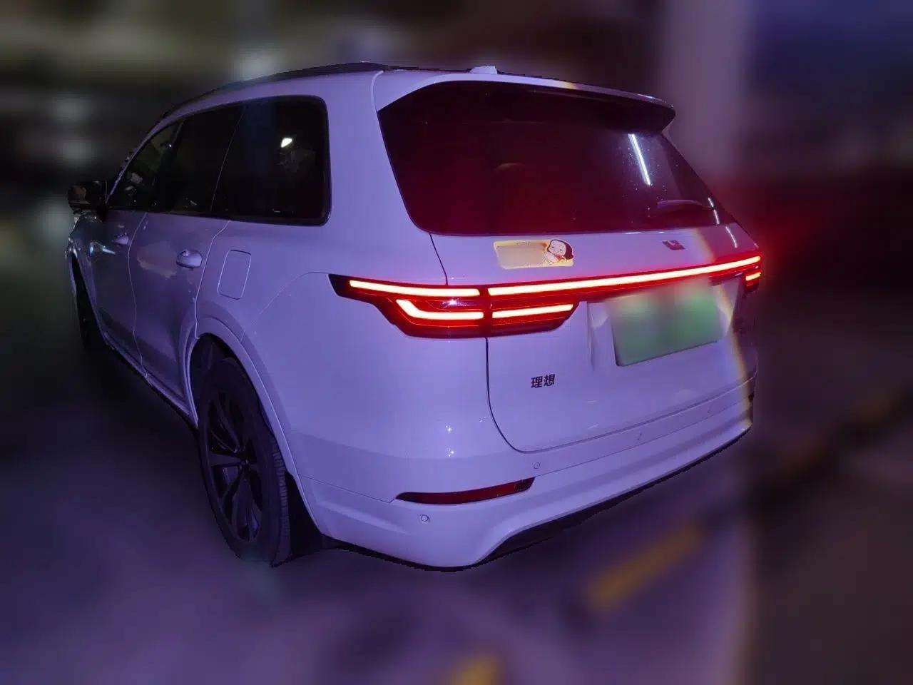 Li Auto ONE 2020 Extended-Range 6-Seater Version — миниатюра 4