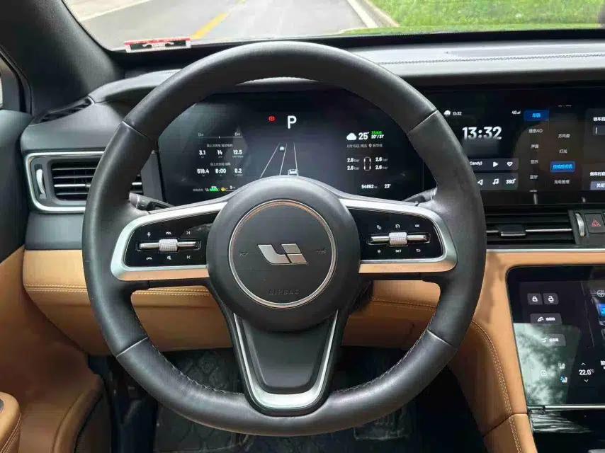 Li Auto ONE 2021 Extended-Range 6-Seater Version — миниатюра 11