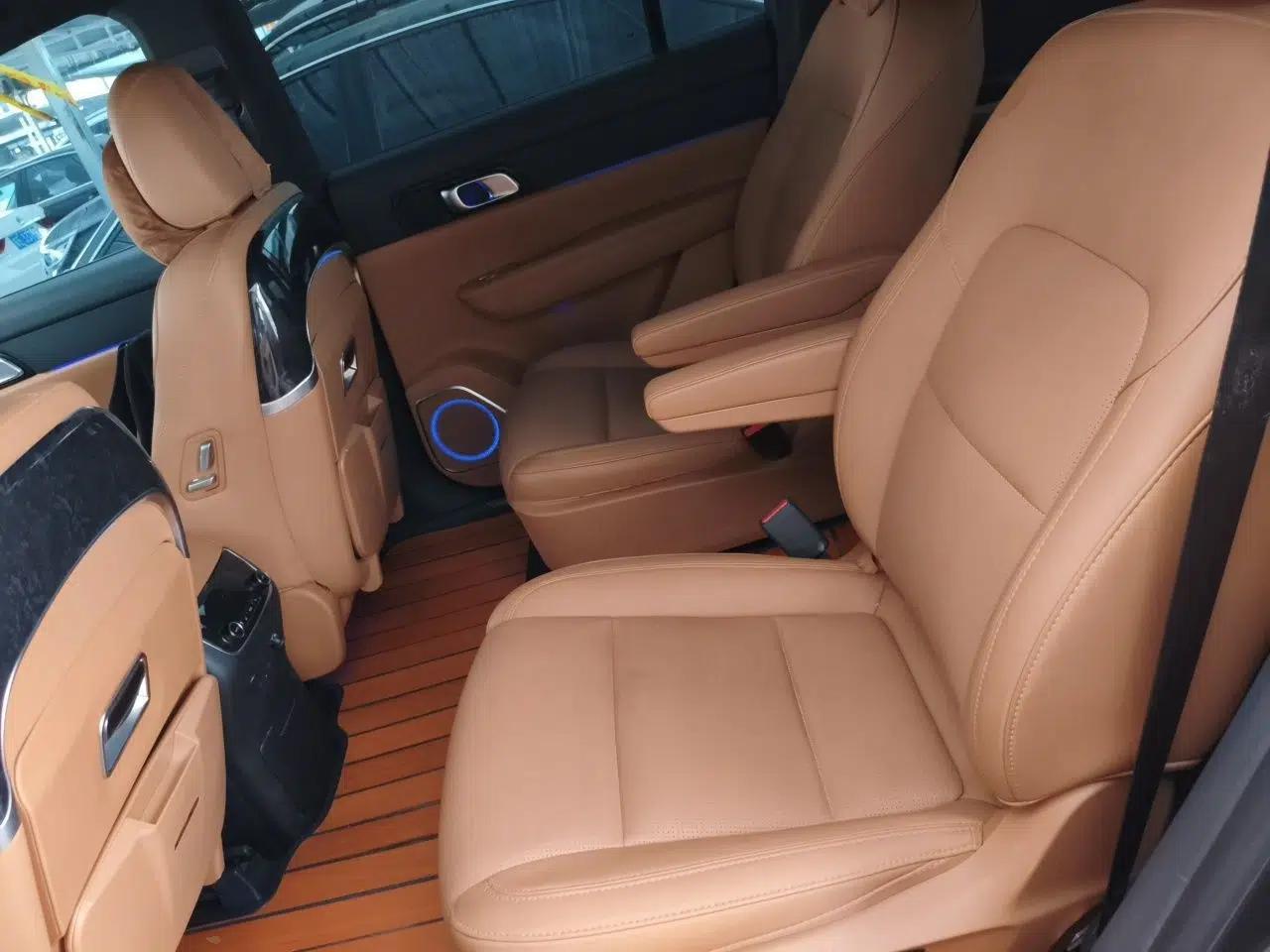 Li Auto ONE 2021 Extended-Range 6-Seater Version — миниатюра 17