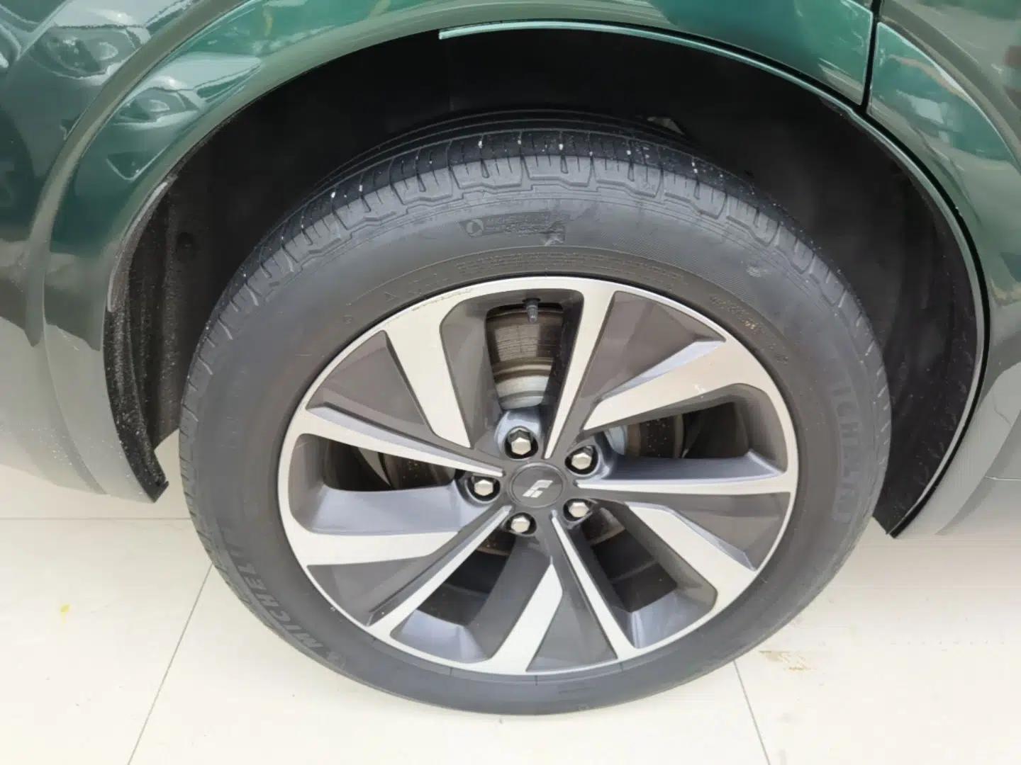 Li Auto ONE 2021 Extended-Range 6-Seater Version — миниатюра 11