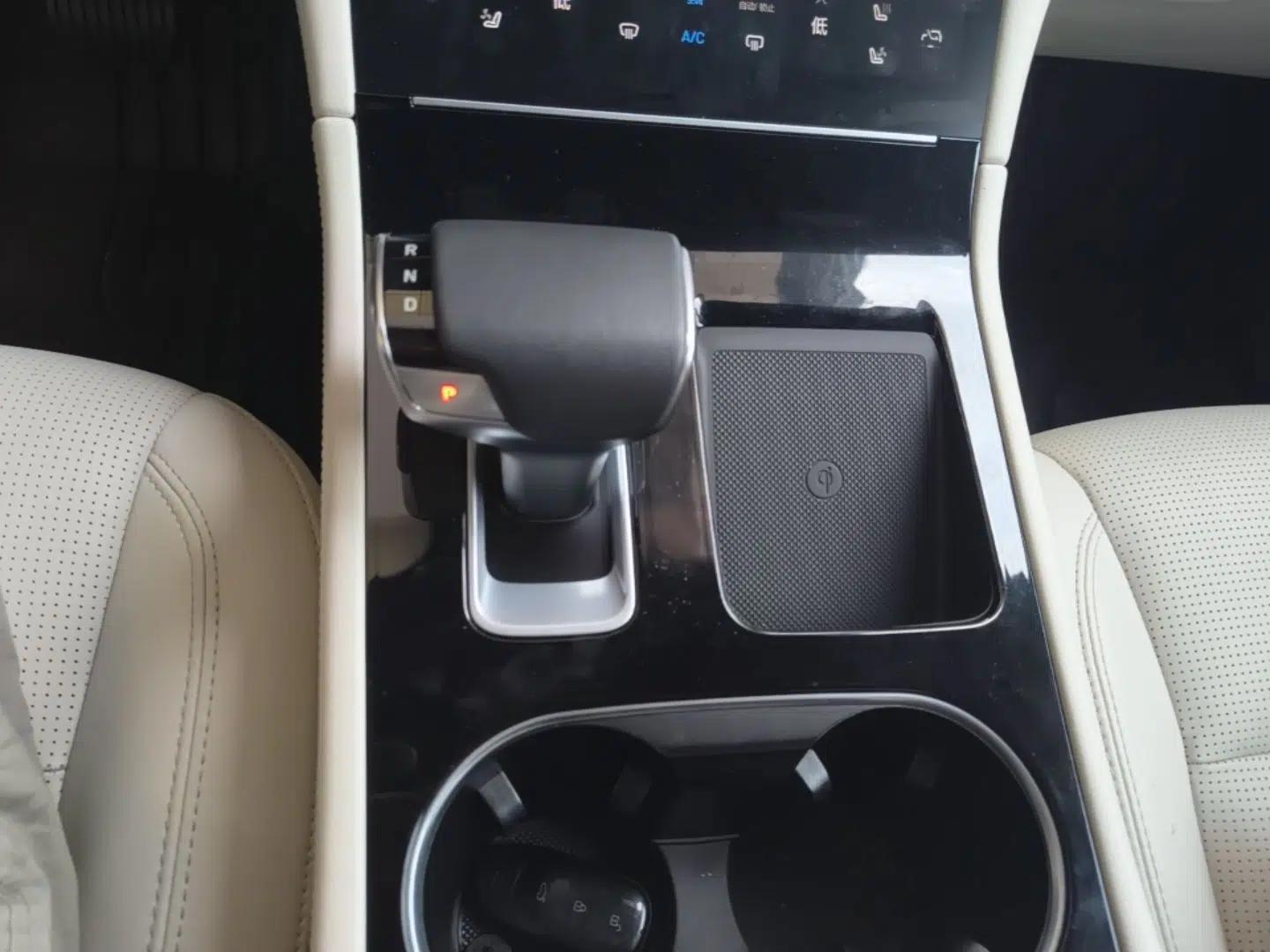 Li Auto ONE 2021 Extended-Range 6-Seater Version — миниатюра 16