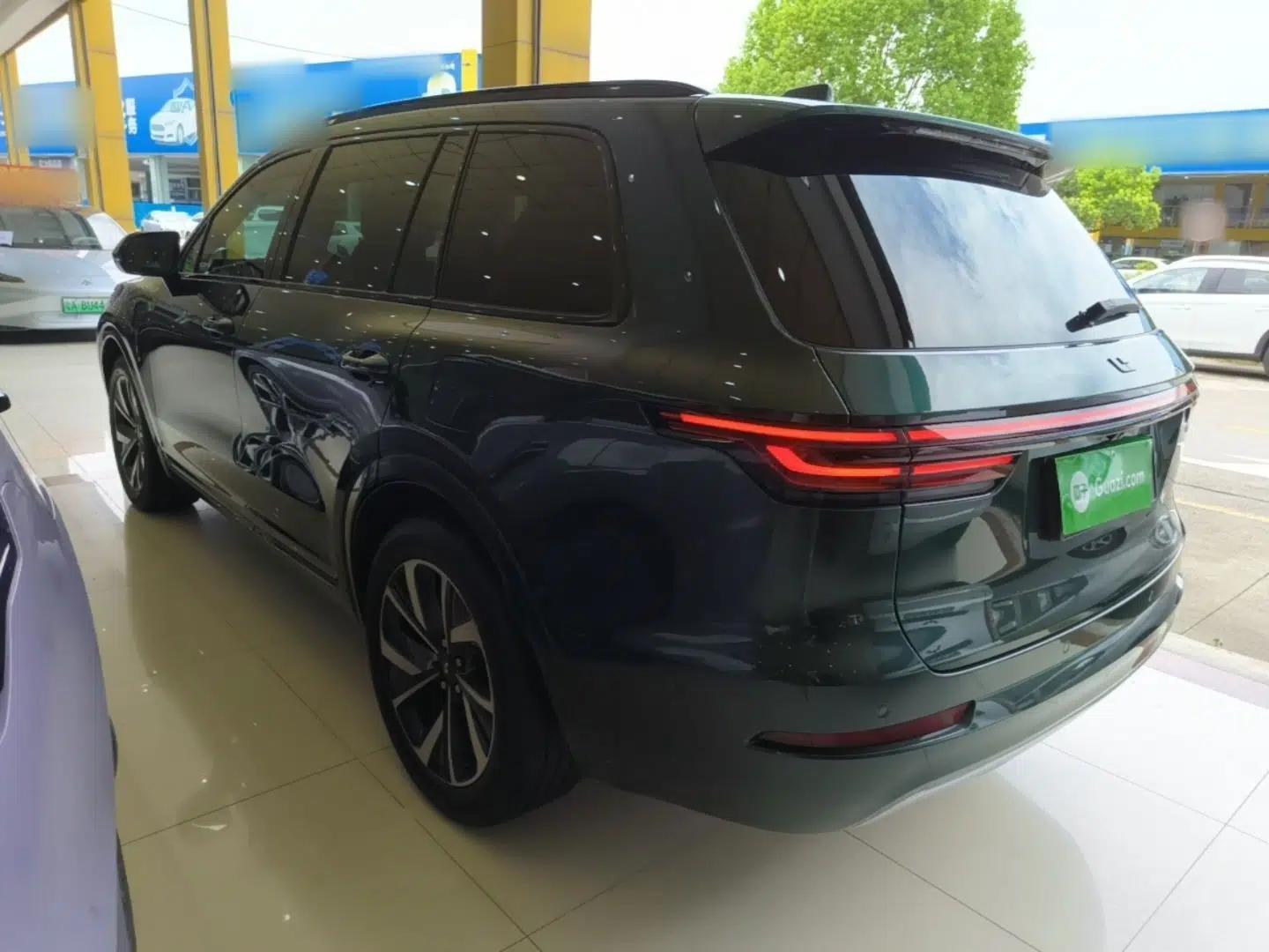Li Auto ONE 2021 Extended-Range 6-Seater Version — миниатюра 4