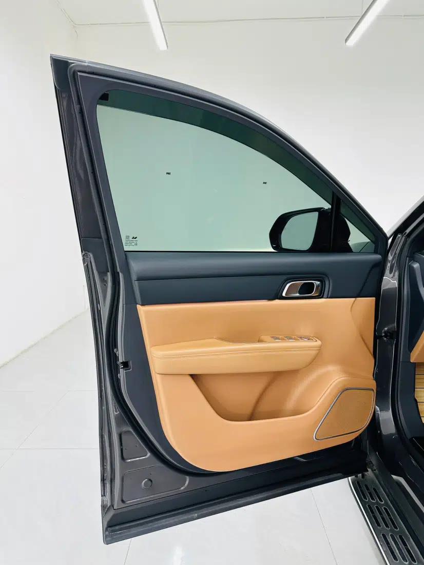 Li Auto ONE 2021 Extended-Range 6-Seater Version — миниатюра 30