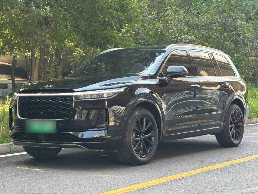 Li Auto ONE 2021 Extended-Range 6-Seater Version — миниатюра 1