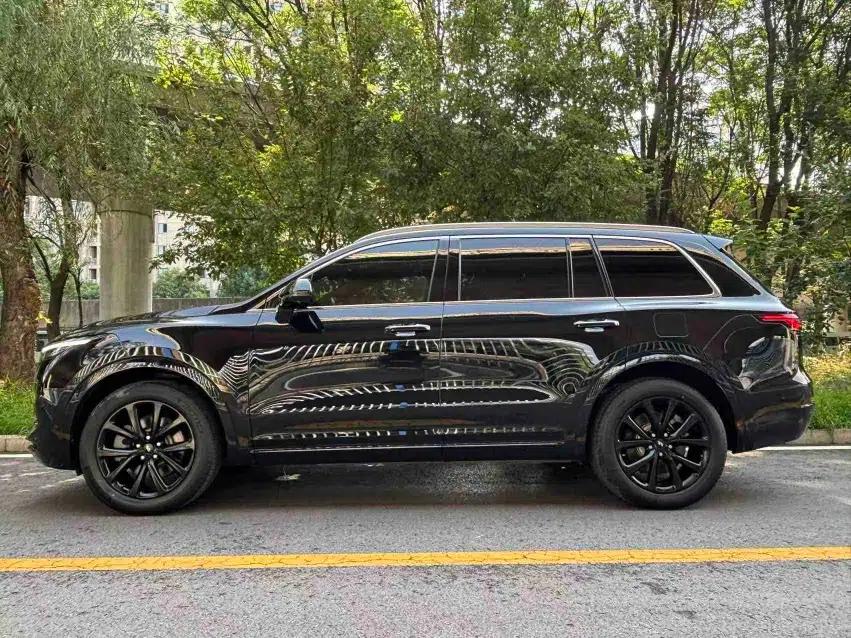 Li Auto ONE 2021 Extended-Range 6-Seater Version — миниатюра 3