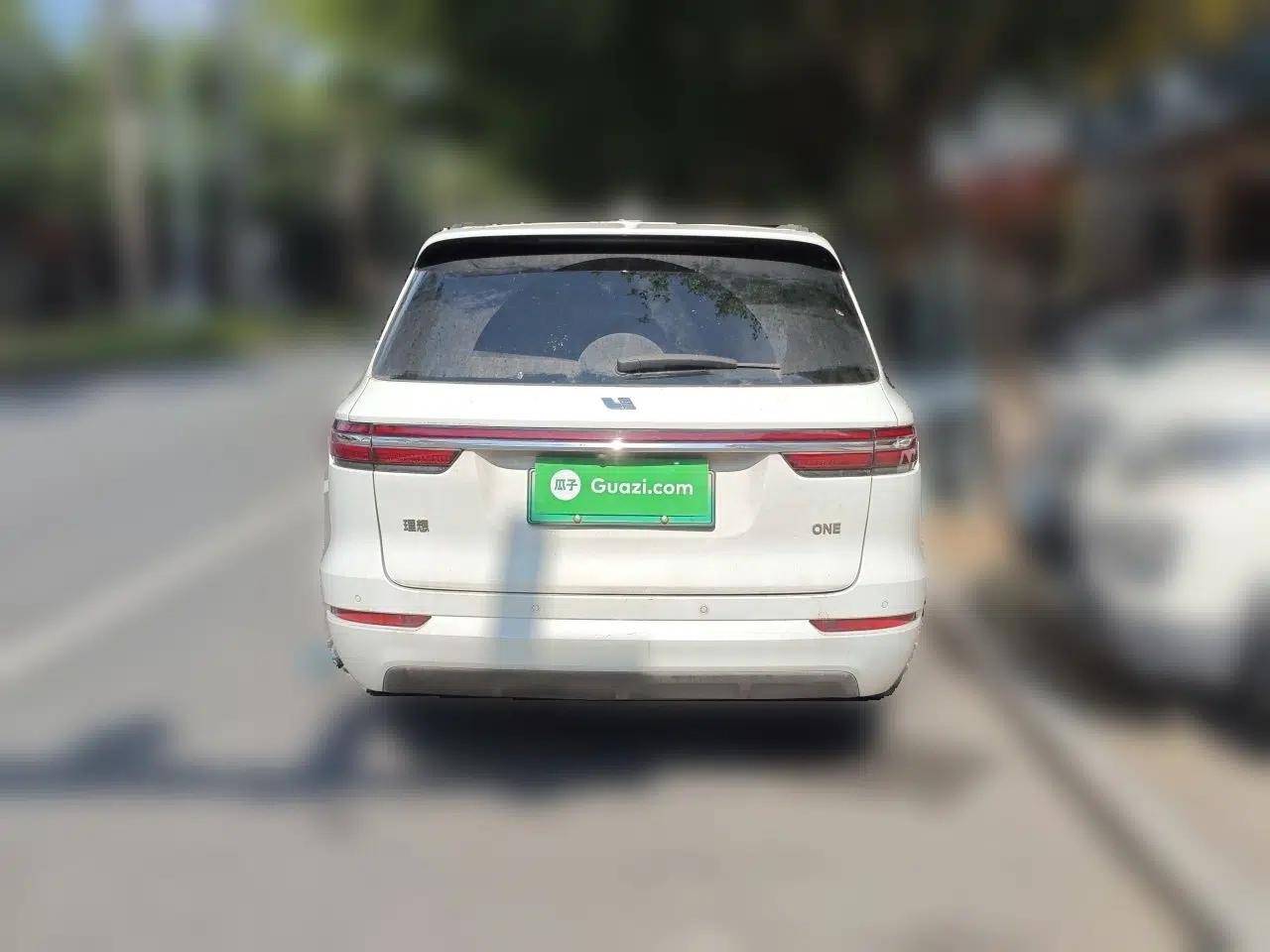 Li Auto ONE 2021 Extended-Range 6-Seater Version — миниатюра 5