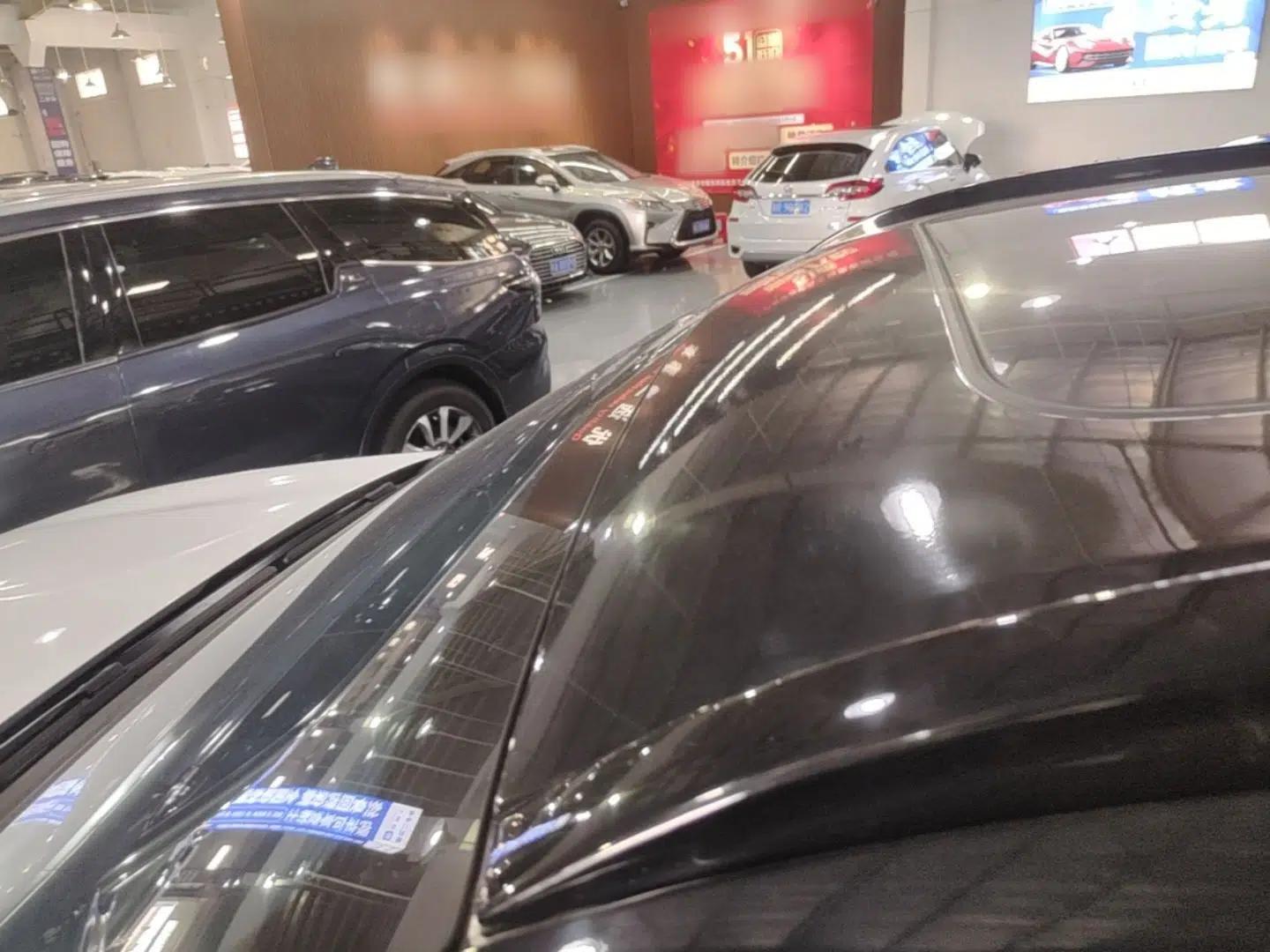 Li Auto ONE 2020 Extended-Range 6-Seater Version — миниатюра 7