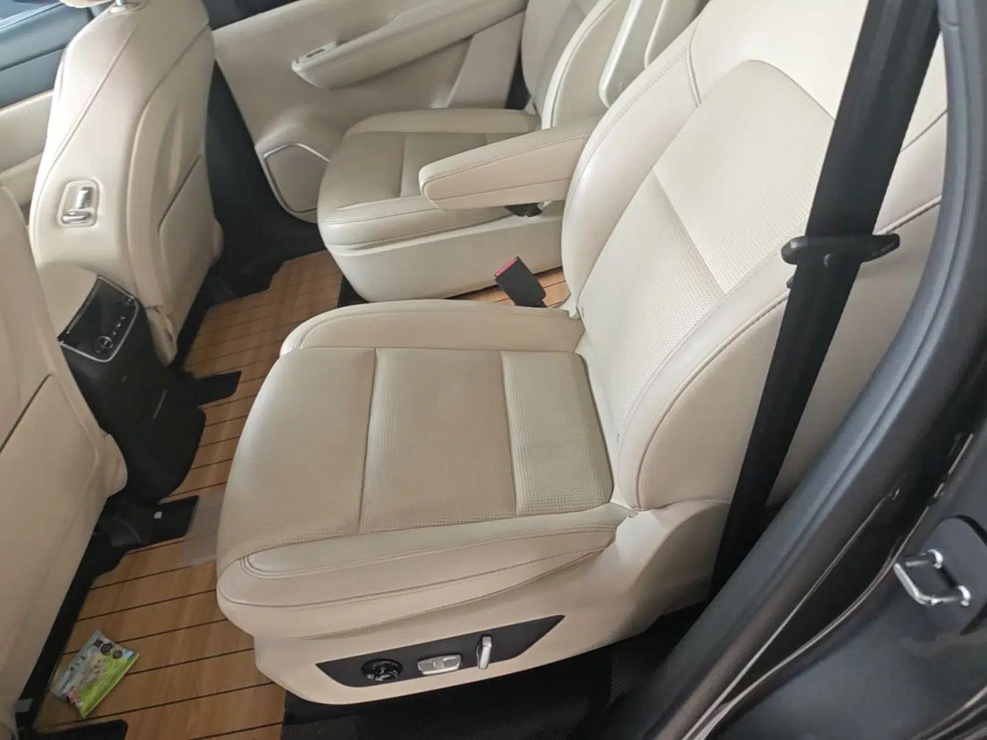 Li Auto ONE 2021 Extended-Range 6-Seater Version — миниатюра 20