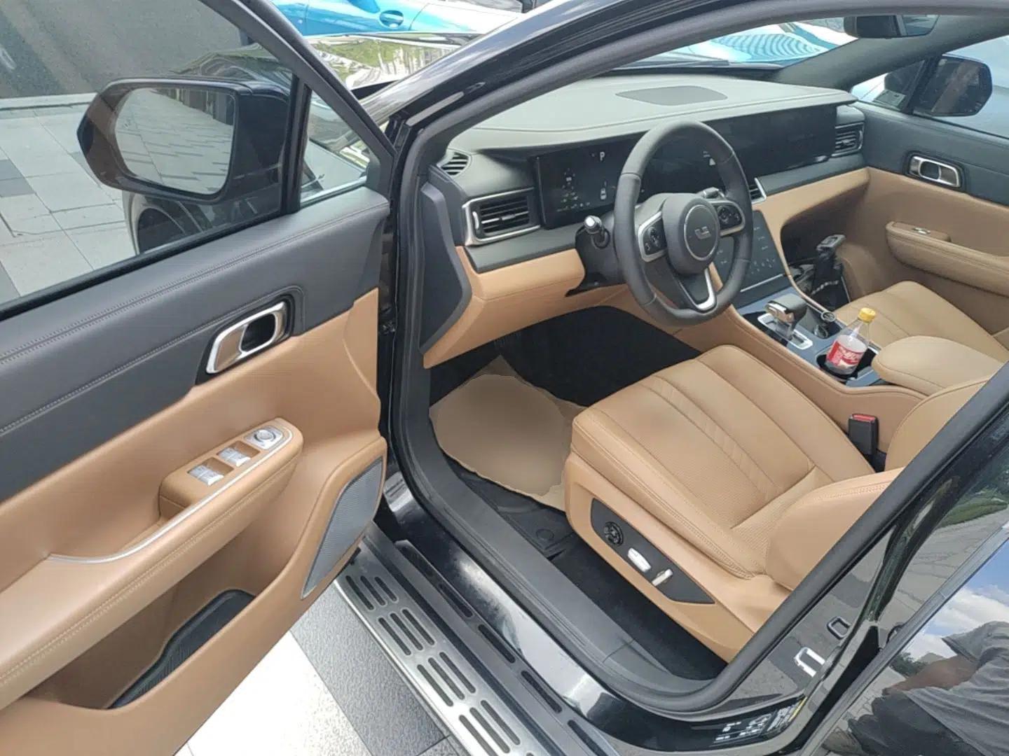 Li Auto ONE 2020 Extended-Range 6-Seater Version — миниатюра 23