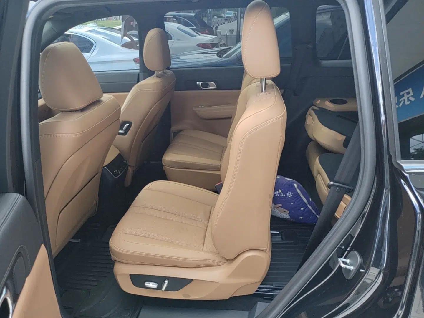 Li Auto ONE 2020 Extended-Range 6-Seater Version — миниатюра 25
