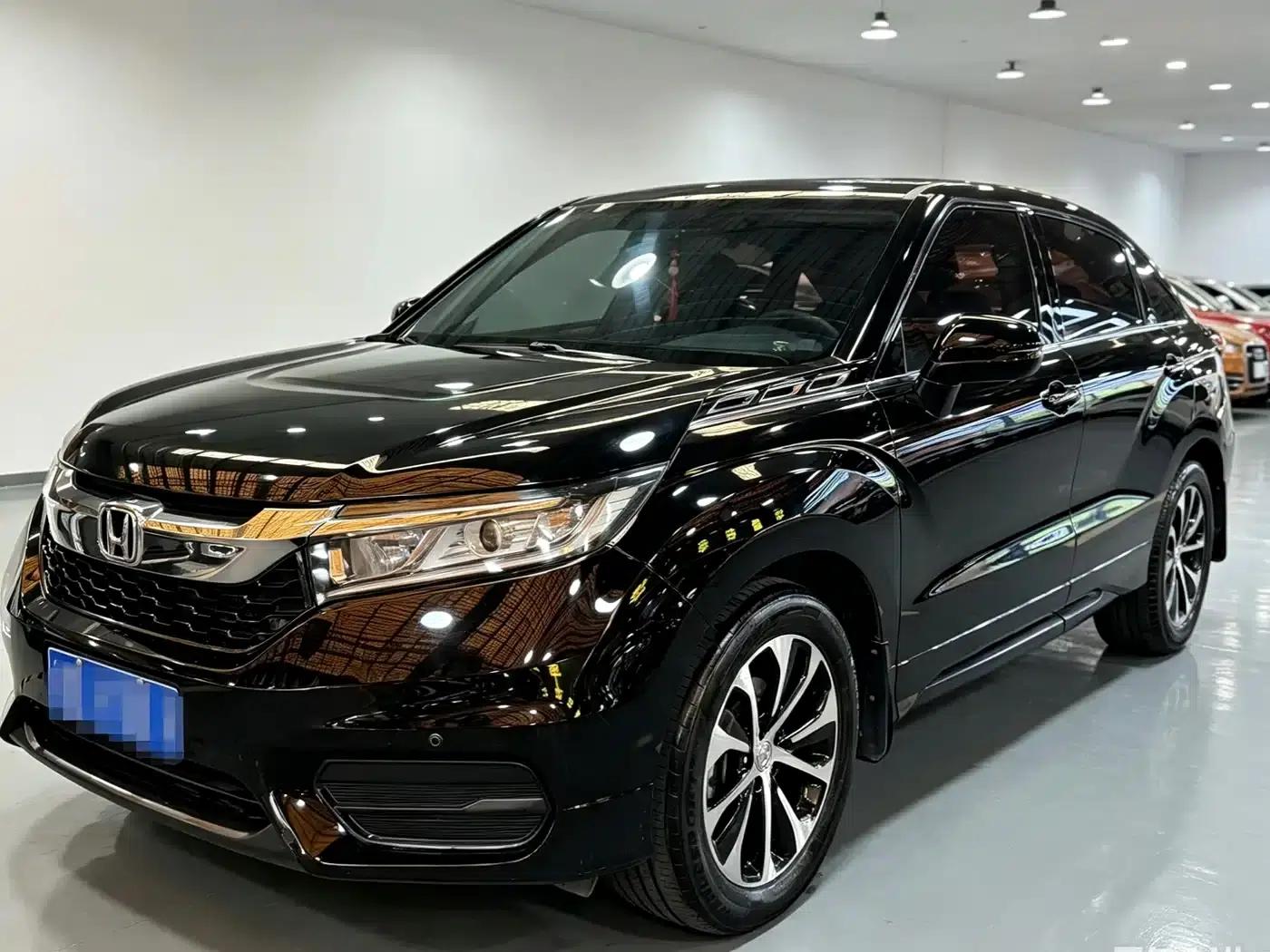 2017 Honda Avancier 240TURBO 2WD Elite Edition — миниатюра 1